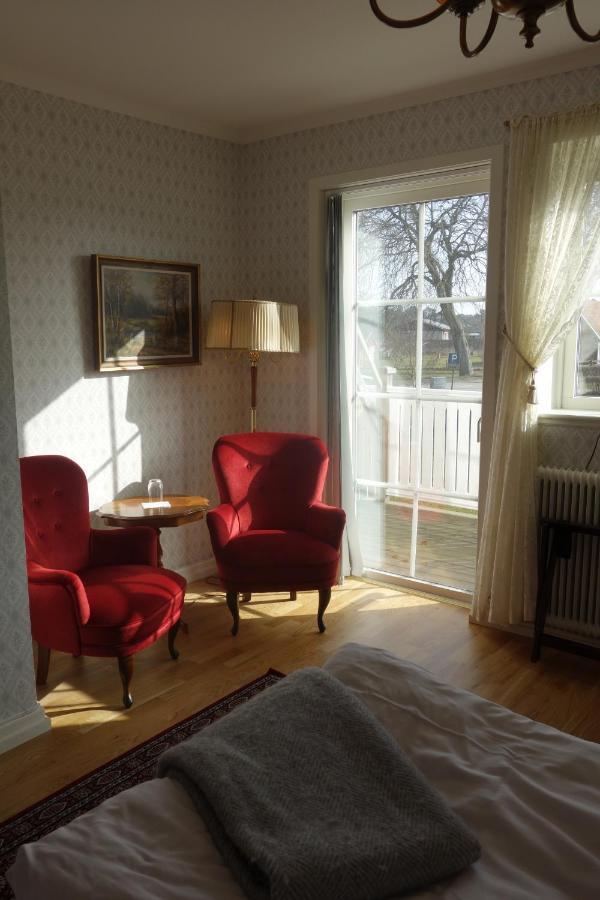 Kastanjelund Hotel Yngsjo ภายนอก รูปภาพ